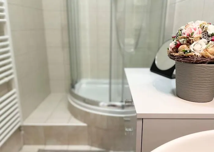 Air Conditioned 1 Bdr Near Train Station アパート ブラチスラヴァ